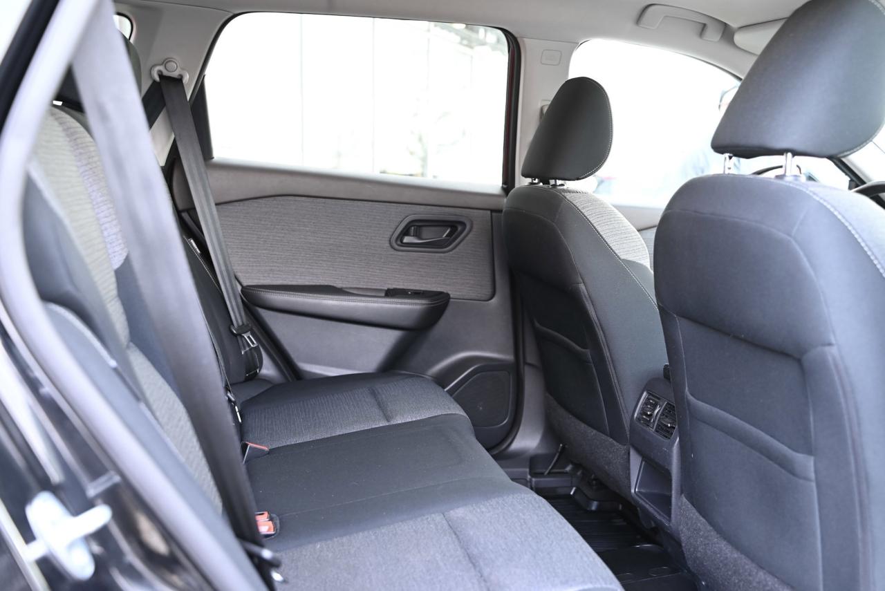 2021 Nissan Rogue S Photo