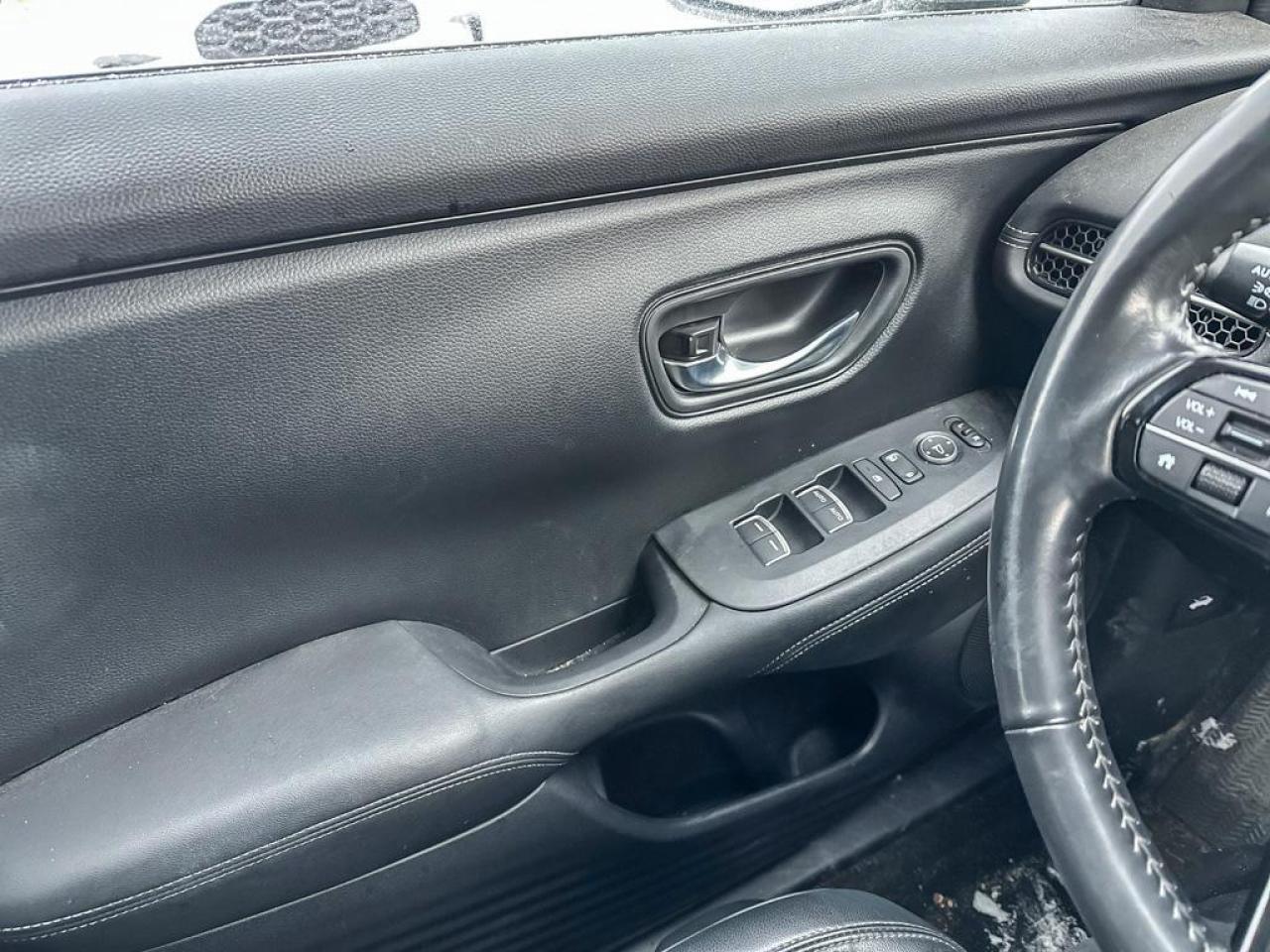 2024 Honda HR-V EX-L Photo