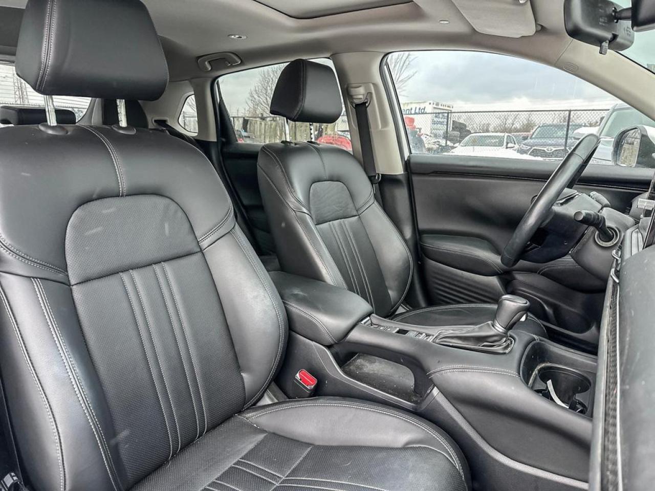 2024 Honda HR-V EX-L Photo