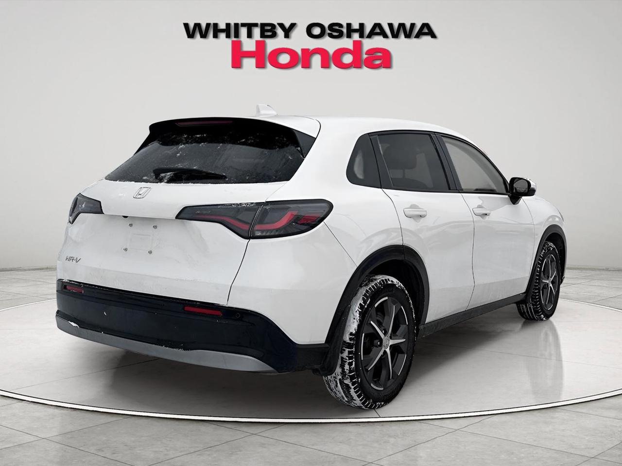 2024 Honda HR-V Navigation System l Heated Seats Photo4