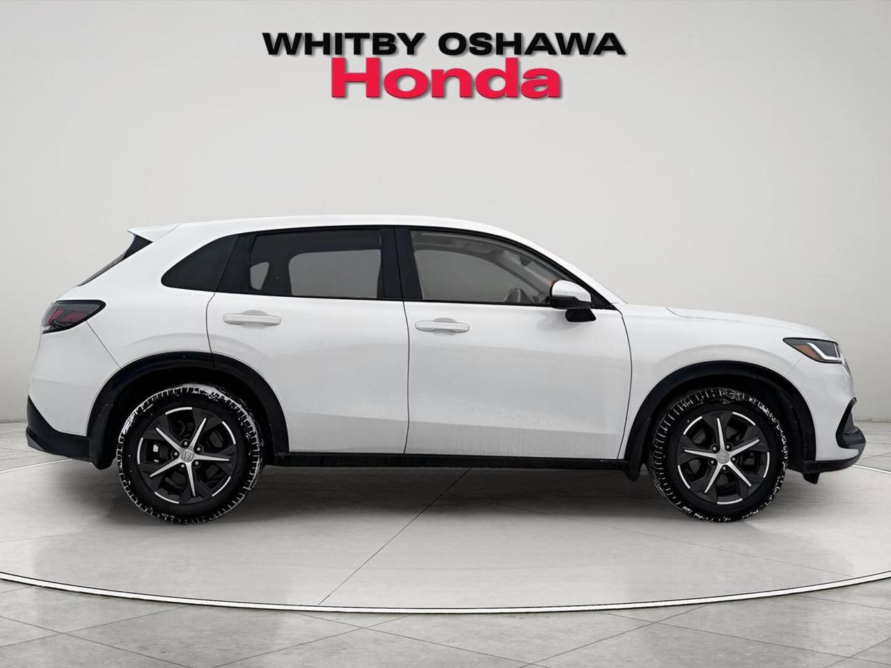 2024 Honda HR-V Navigation System l Heated Seats Photo