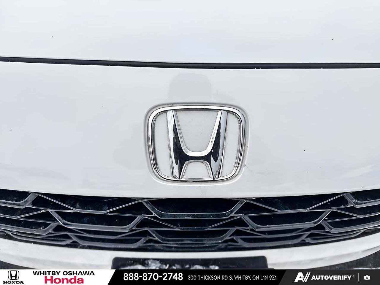 2024 Honda HR-V Navigation System l Heated Seats Photo
