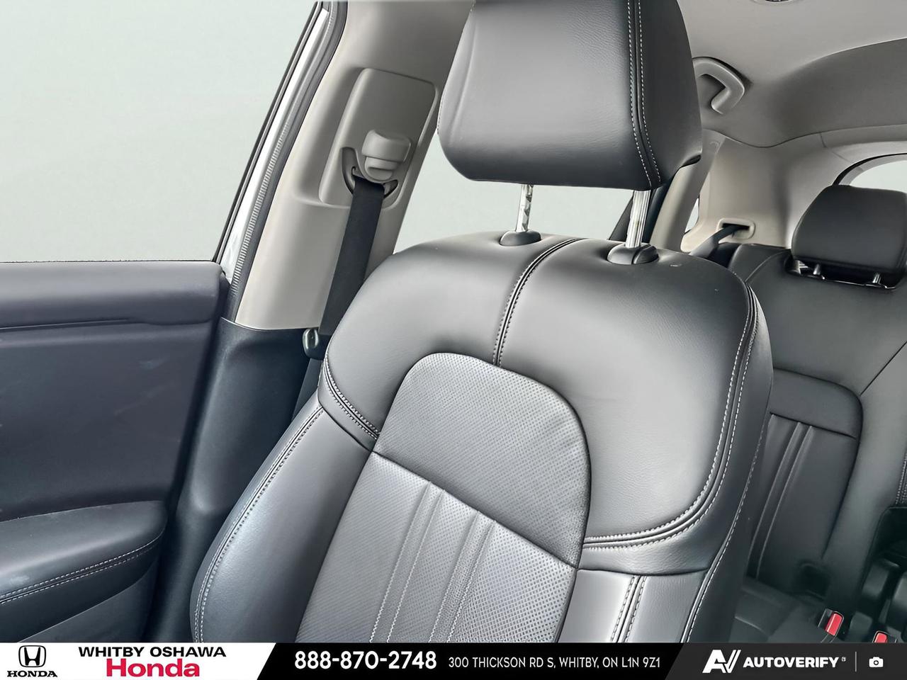 2024 Honda HR-V Navigation System l Heated Seats Photo