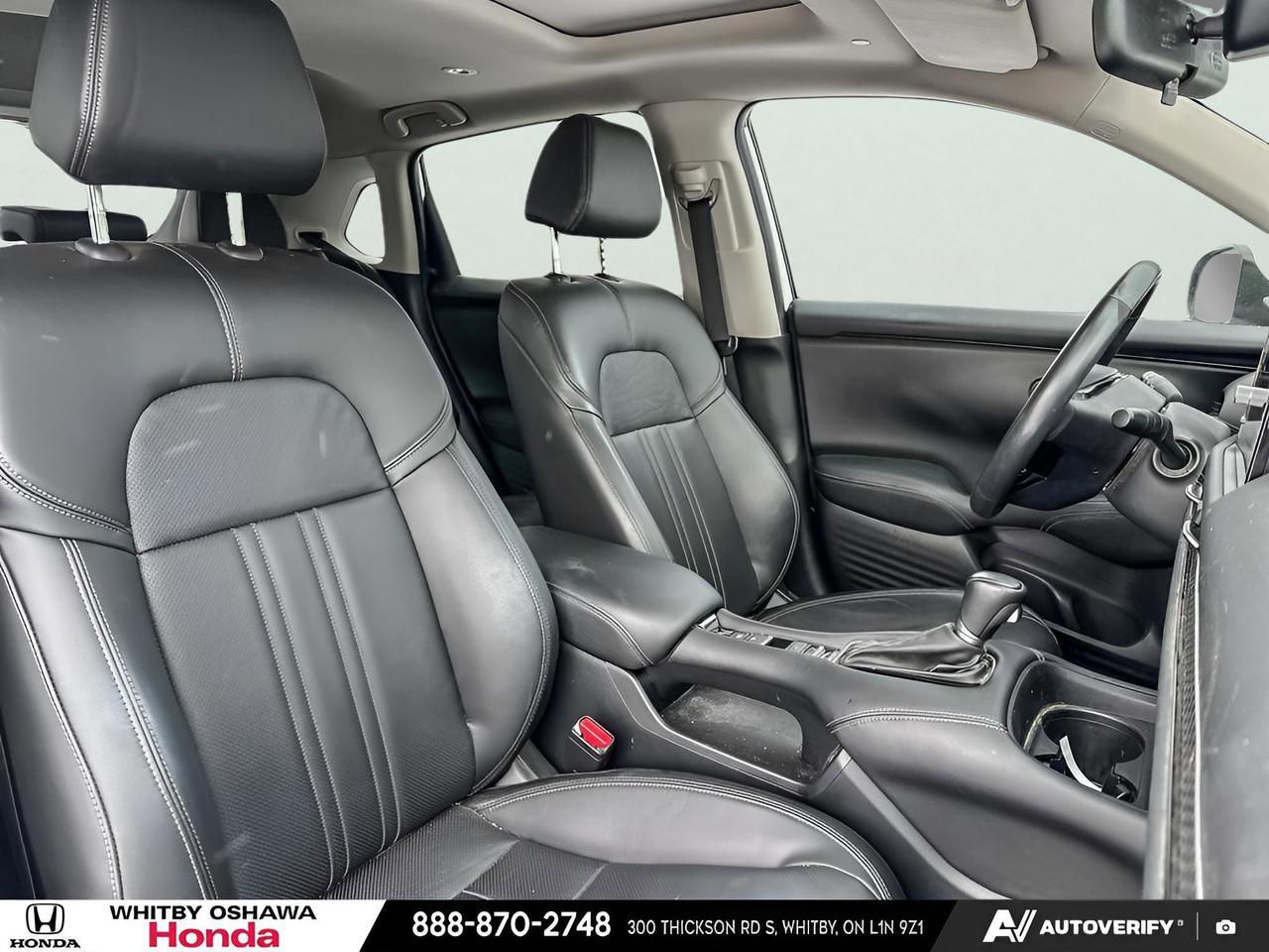 2024 Honda HR-V Navigation System l Heated Seats Photo