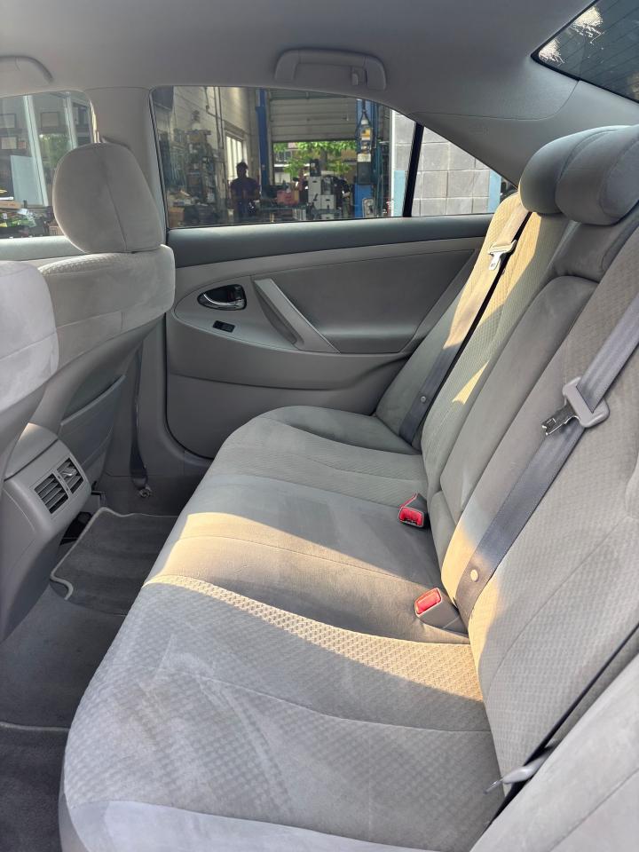 2007 Toyota Camry Hybrid 4dr Hybrid • Well Maintained Photo