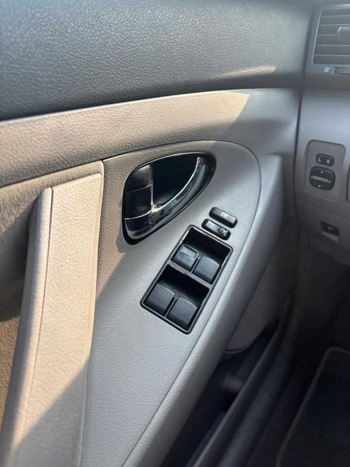 2007 Toyota Camry Hybrid 4dr Hybrid • Well Maintained Photo