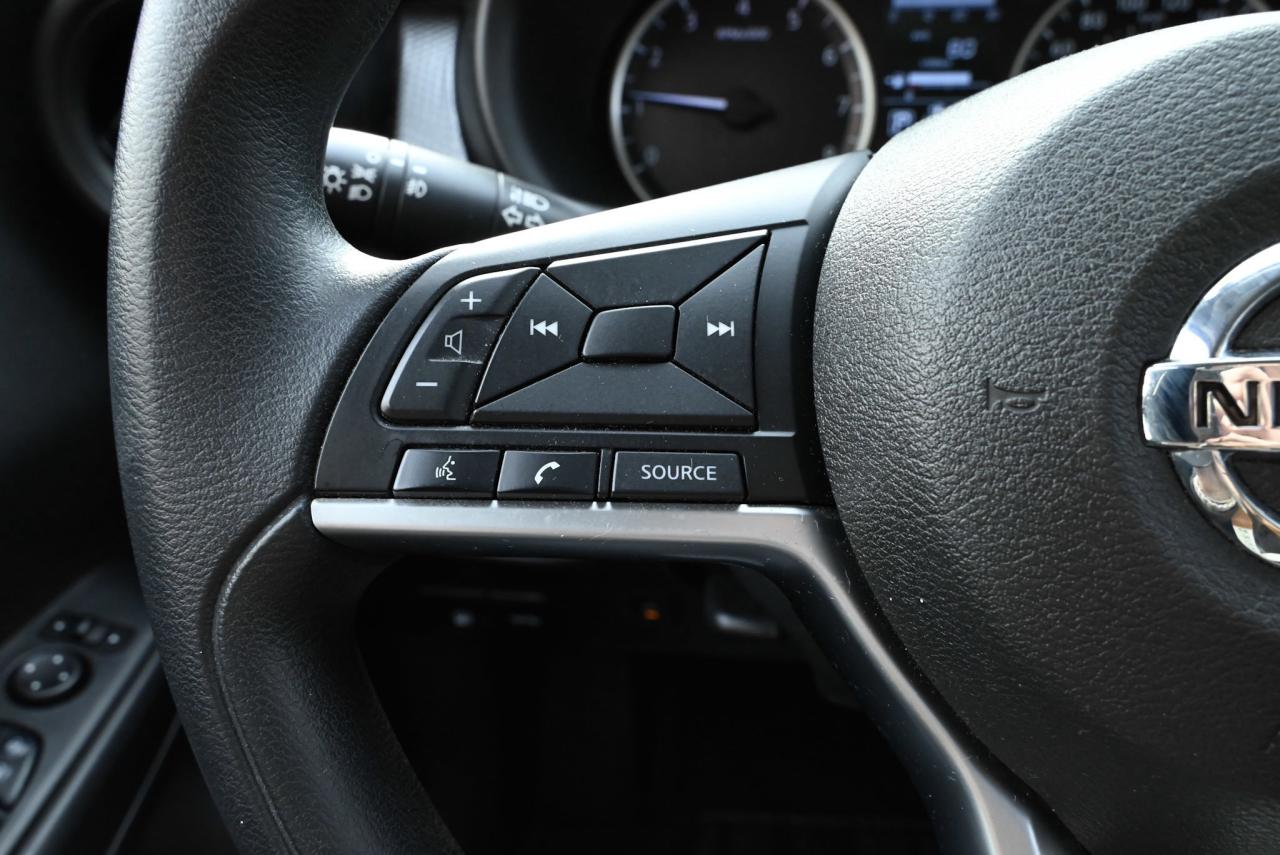 2019 Nissan Kicks S Photo