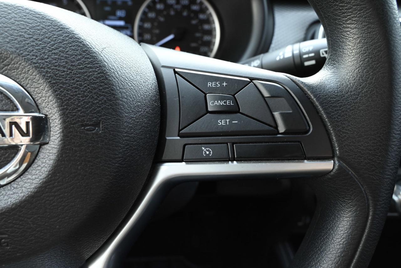 2019 Nissan Kicks S Photo