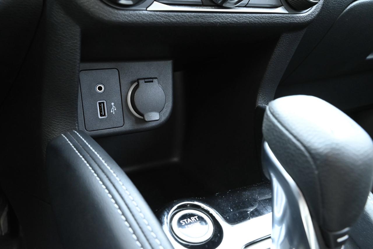 2019 Nissan Kicks S Photo