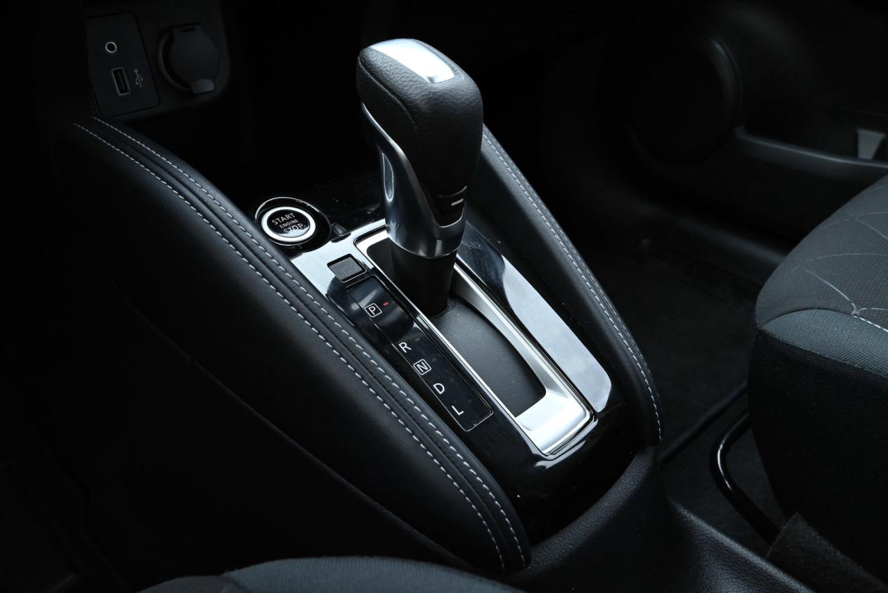 2019 Nissan Kicks S Photo