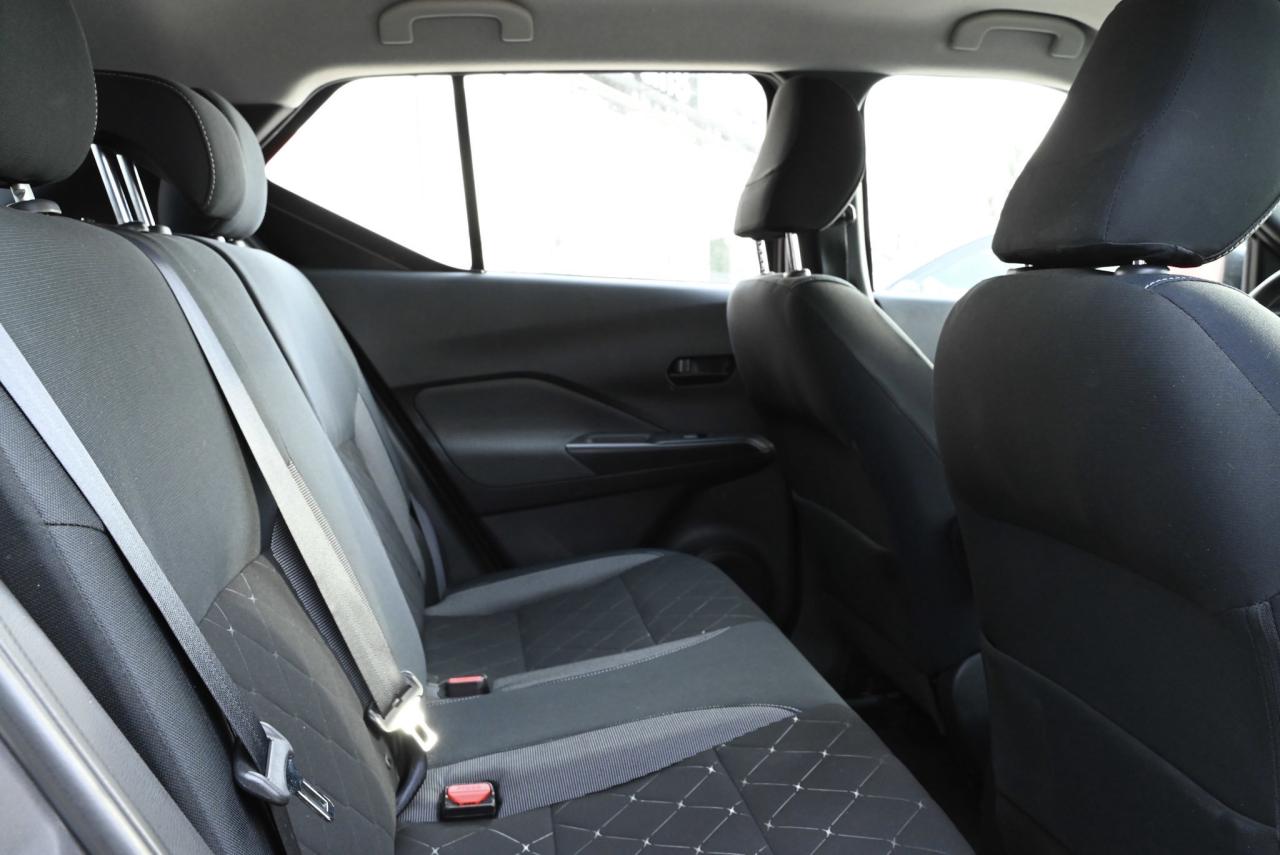 2019 Nissan Kicks S Photo