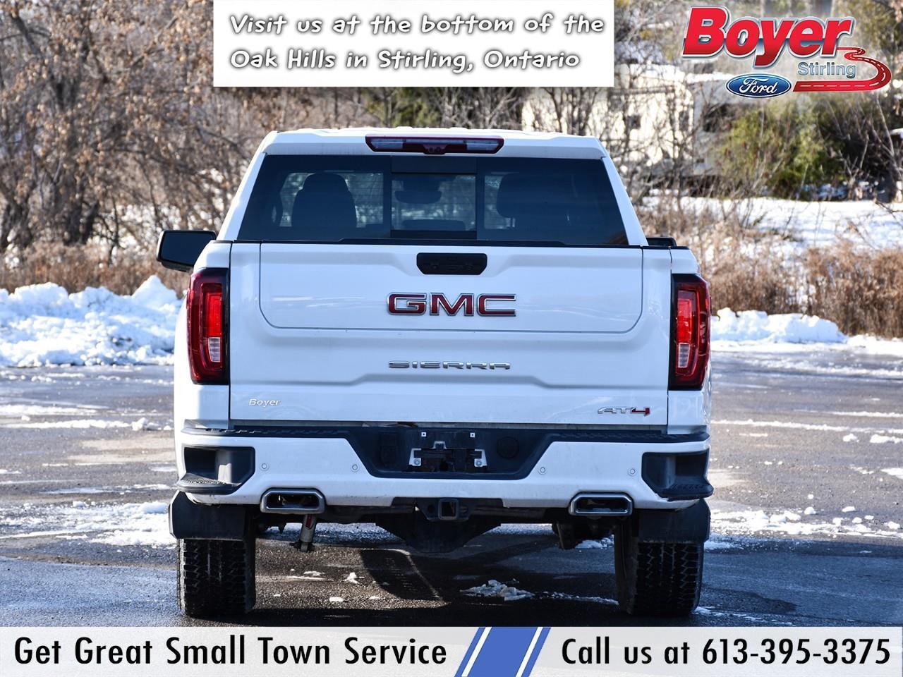 2024 GMC Sierra 1500 AT4 CLEAN CARFAX, ONE OWNER! Photo