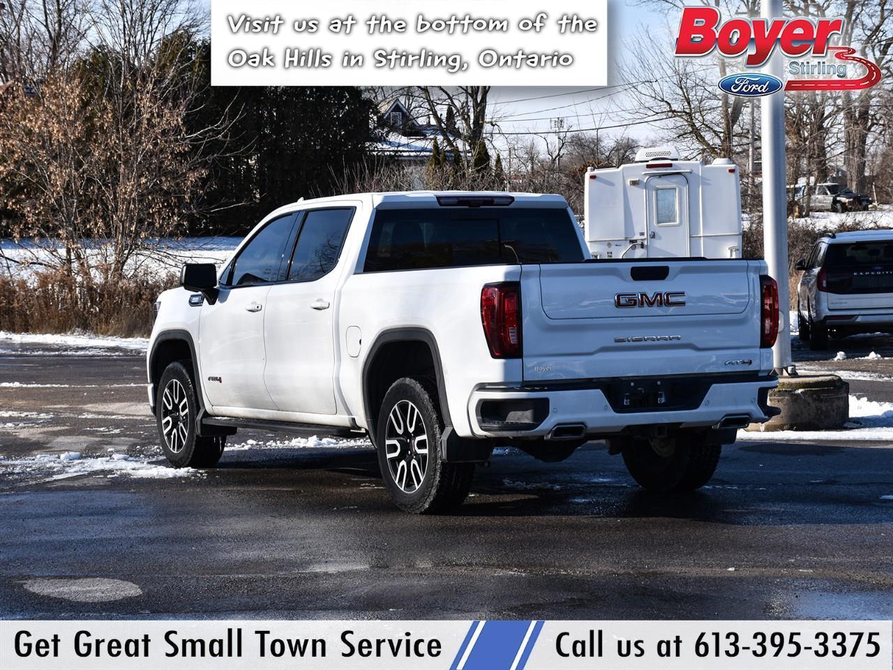 2024 GMC Sierra 1500 AT4 CLEAN CARFAX, ONE OWNER! Photo