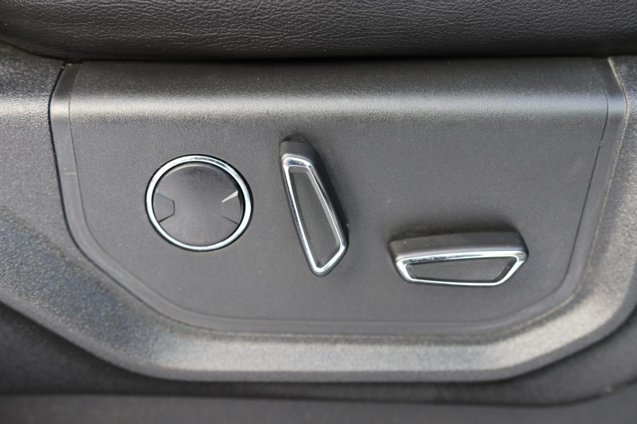 2018 Ford F-150 XLT-4WD-SUPERCREW/NAV/LEATHER/CARPLAY/P SEATS/B CA Photo