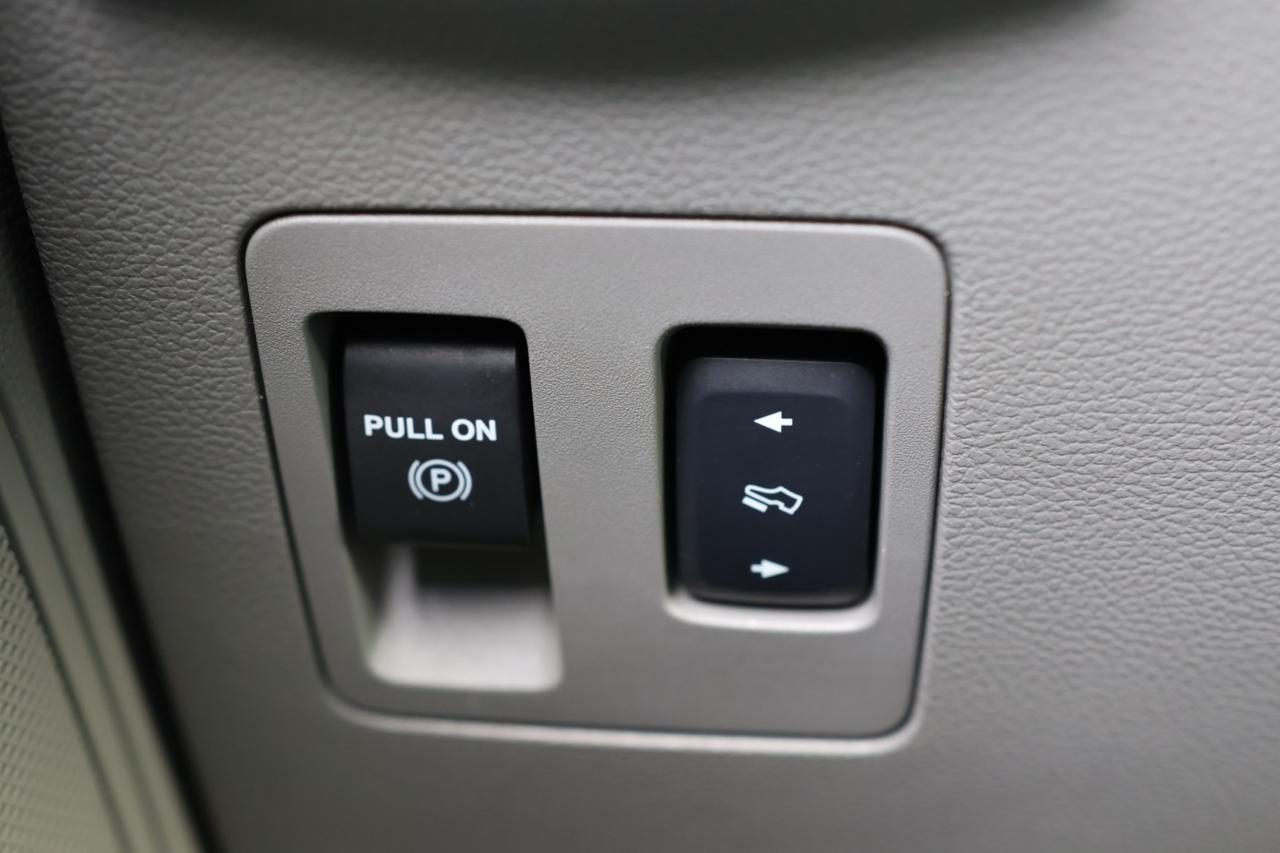 2018 Ford F-150 XLT-4WD-SUPERCREW/NAV/LEATHER/CARPLAY/P SEATS/B CA Photo