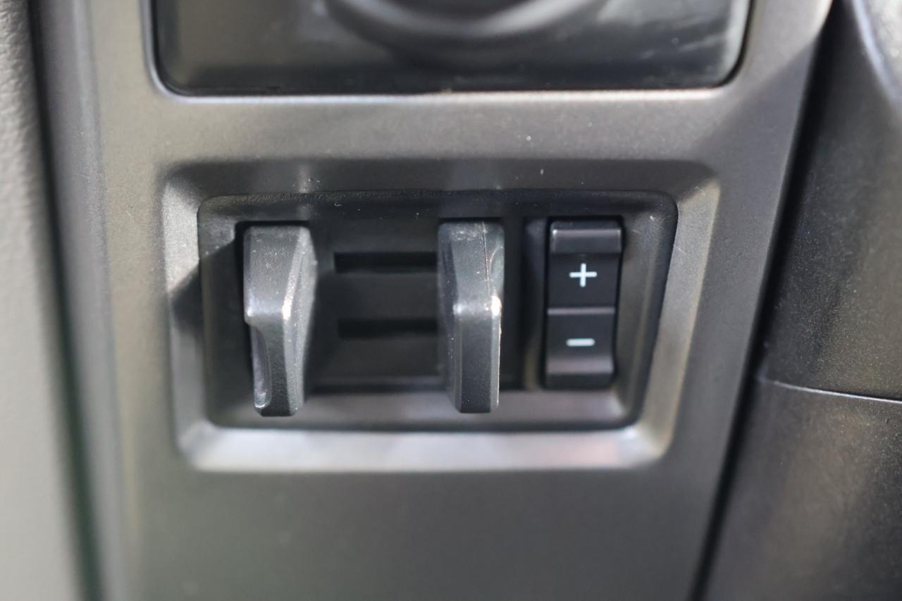 2018 Ford F-150 XLT-4WD-SUPERCREW/NAV/LEATHER/CARPLAY/P SEATS/B CA Photo