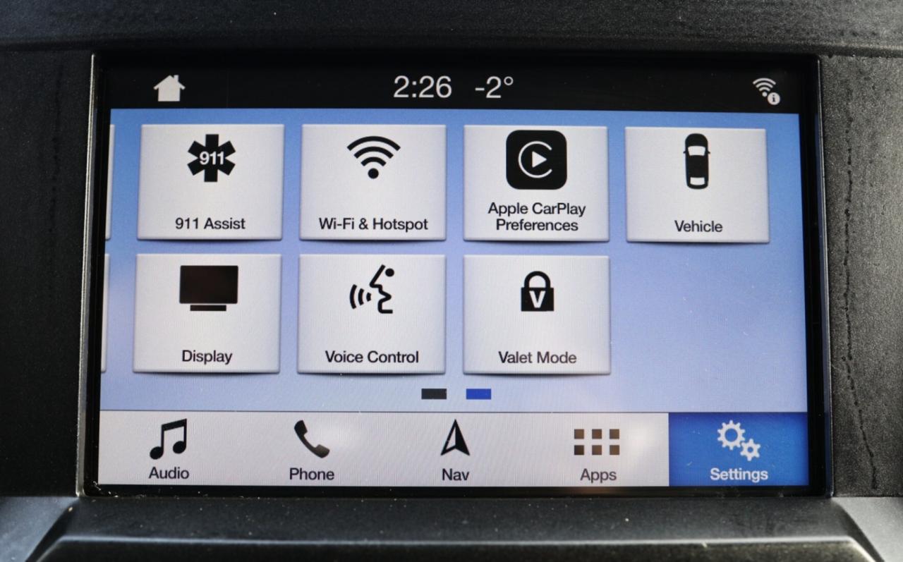 2018 Ford F-150 XLT-4WD-SUPERCREW/NAV/LEATHER/CARPLAY/P SEATS/B CA Photo