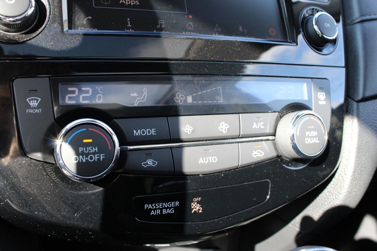 2019 Nissan Rogue SV AWD MOONROOF ONE OWNER CLEAN CARFAX Photo