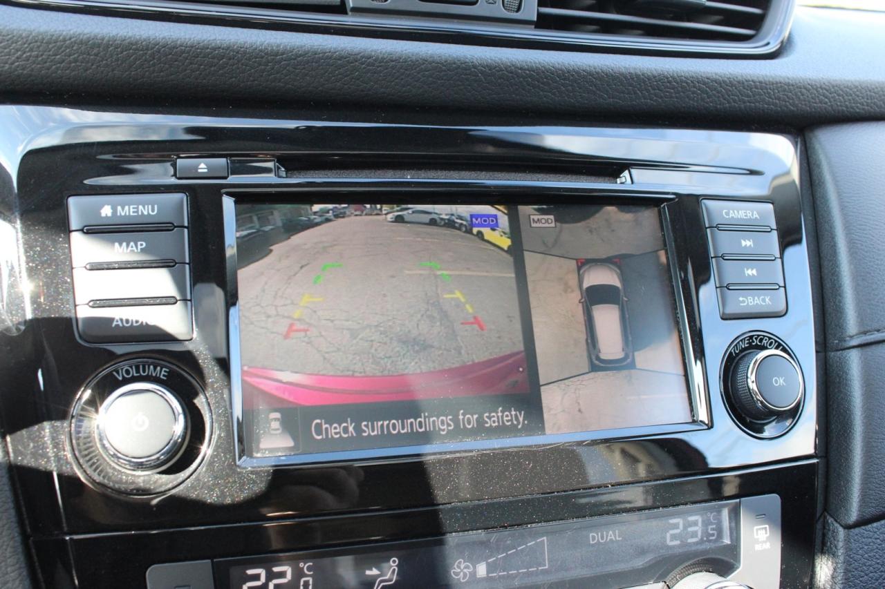 2019 Nissan Rogue SV AWD MOONROOF ONE OWNER CLEAN CARFAX Photo