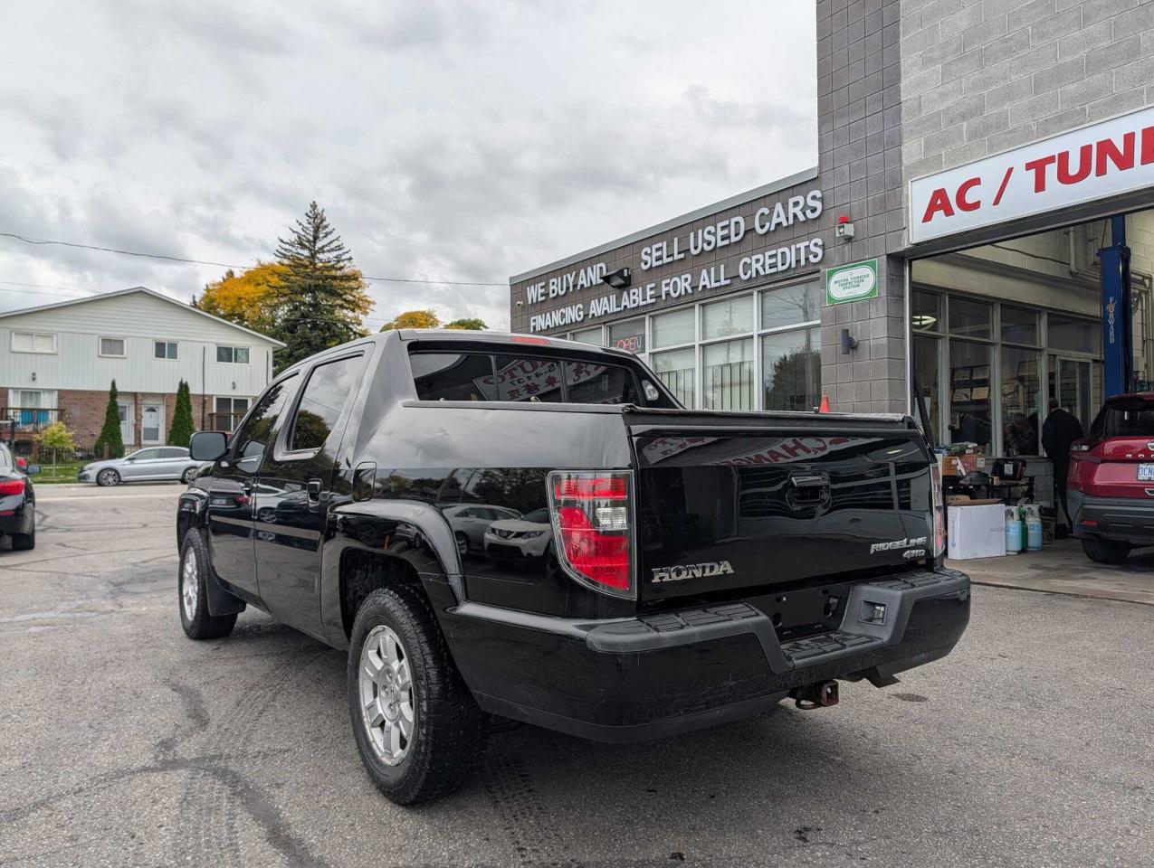 2013 Honda Ridgeline 4WD Crew Cab VP Photo
