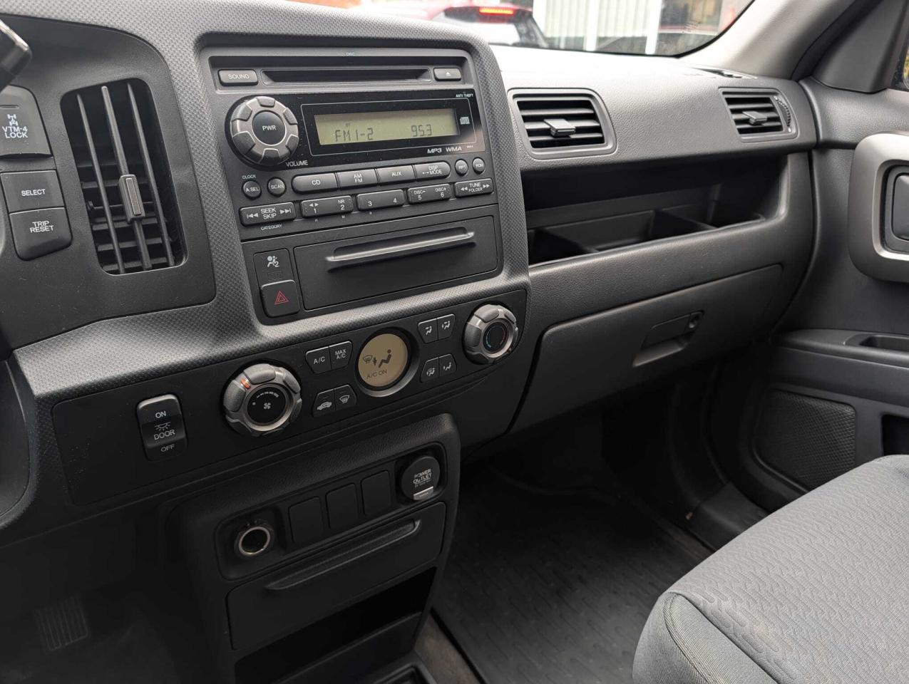 2013 Honda Ridgeline 4WD Crew Cab VP Photo