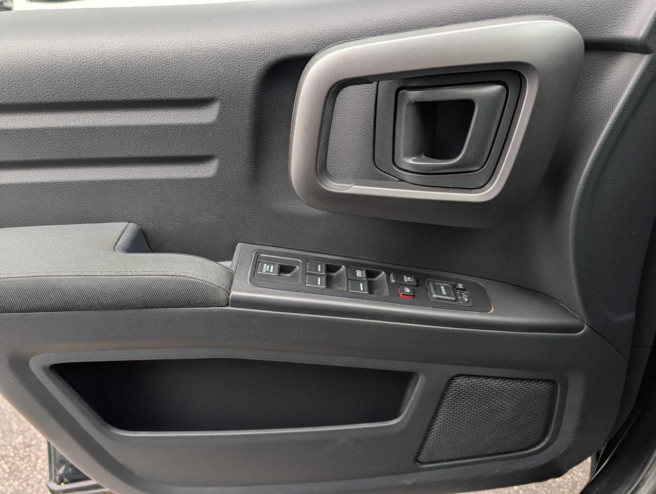 2013 Honda Ridgeline 4WD Crew Cab VP Photo