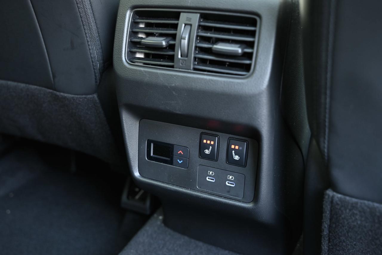 2024 Nissan Rogue Platinum Photo