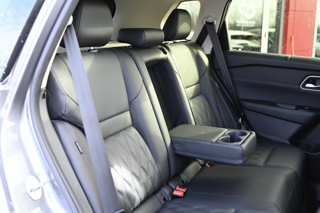 2024 Nissan Rogue Platinum Photo