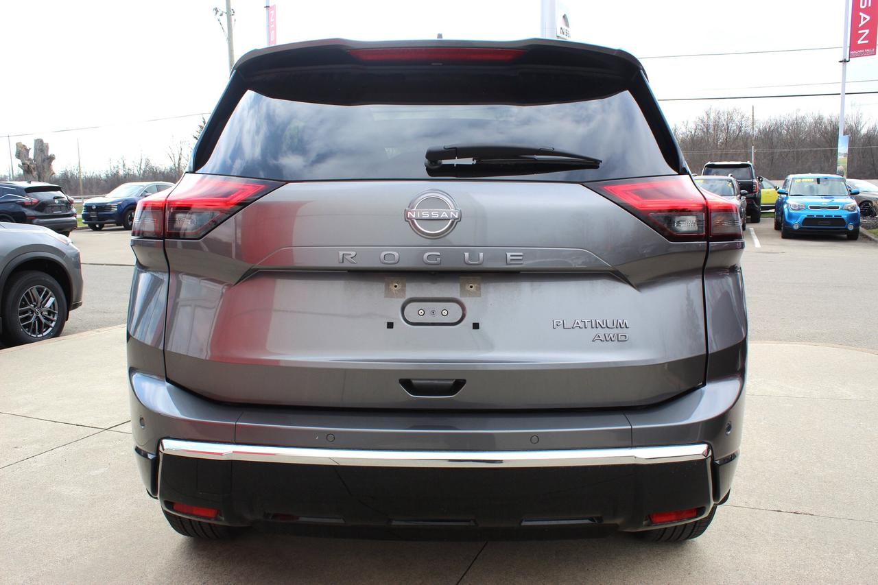 2024 Nissan Rogue Platinum/ Nissan Company Vehicle/ Only/ Low Kilo/ Photo4