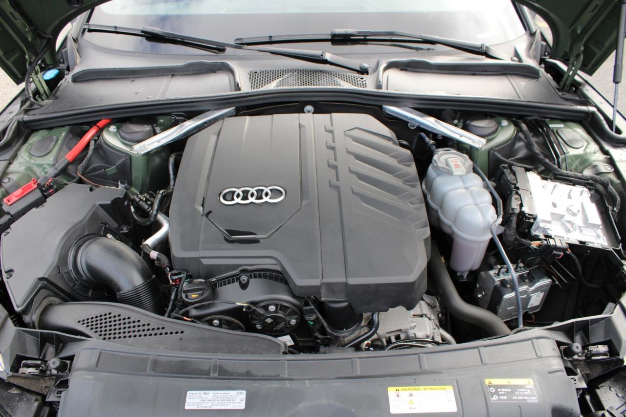 2024 Audi A5 TECHNIK S line quattro No Accident Safety Certifie Photo