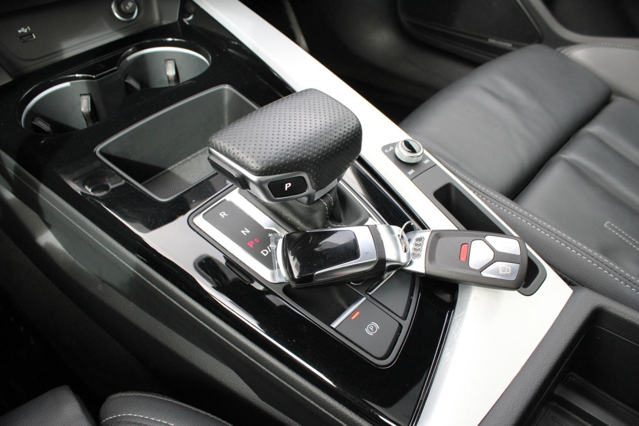 2024 Audi A5 TECHNIK S line quattro No Accident Safety Certifie Photo