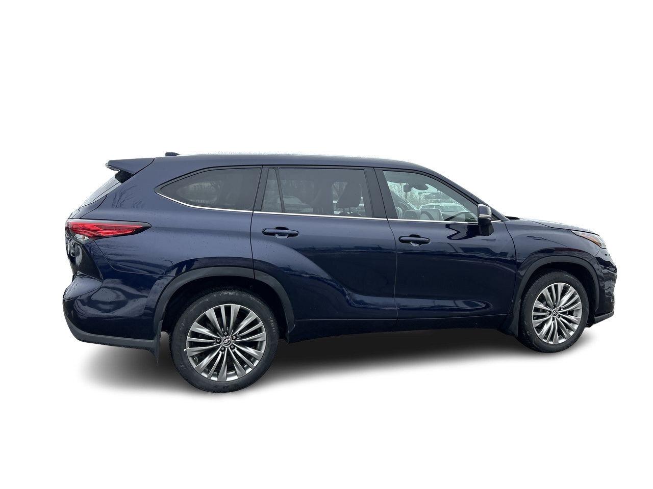 2022 Toyota Highlander Platinum Remote Starter  Panoramic Roof  Leather S Photo