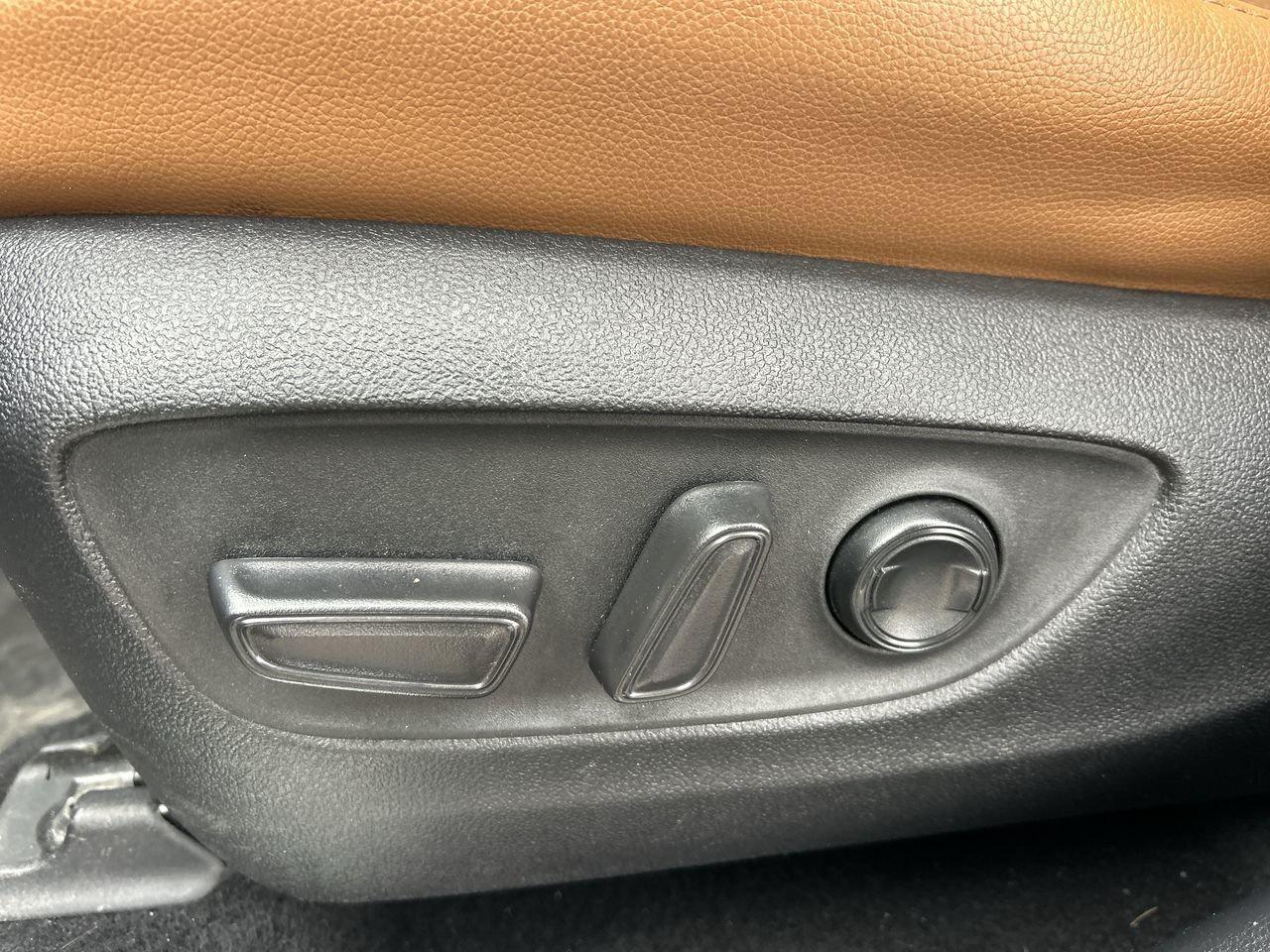 2022 Toyota Highlander Platinum Remote Starter  Panoramic Roof  Leather S Photo