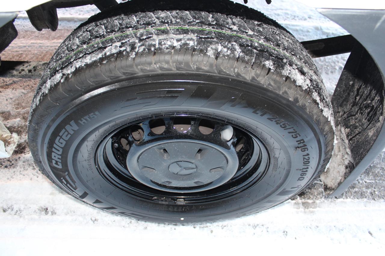 2021 Mercedes-Benz Sprinter Cargo Van 170" - "FULL SIZE" - "DIESEL" - "3 SEATER" Photo