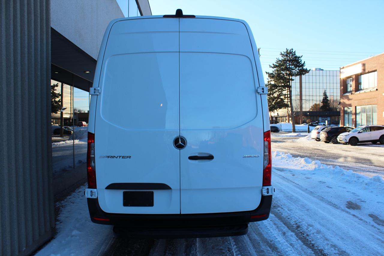 2021 Mercedes-Benz Sprinter Cargo Van 170" - "FULL SIZE" - "DIESEL" - "3 SEATER" Photo
