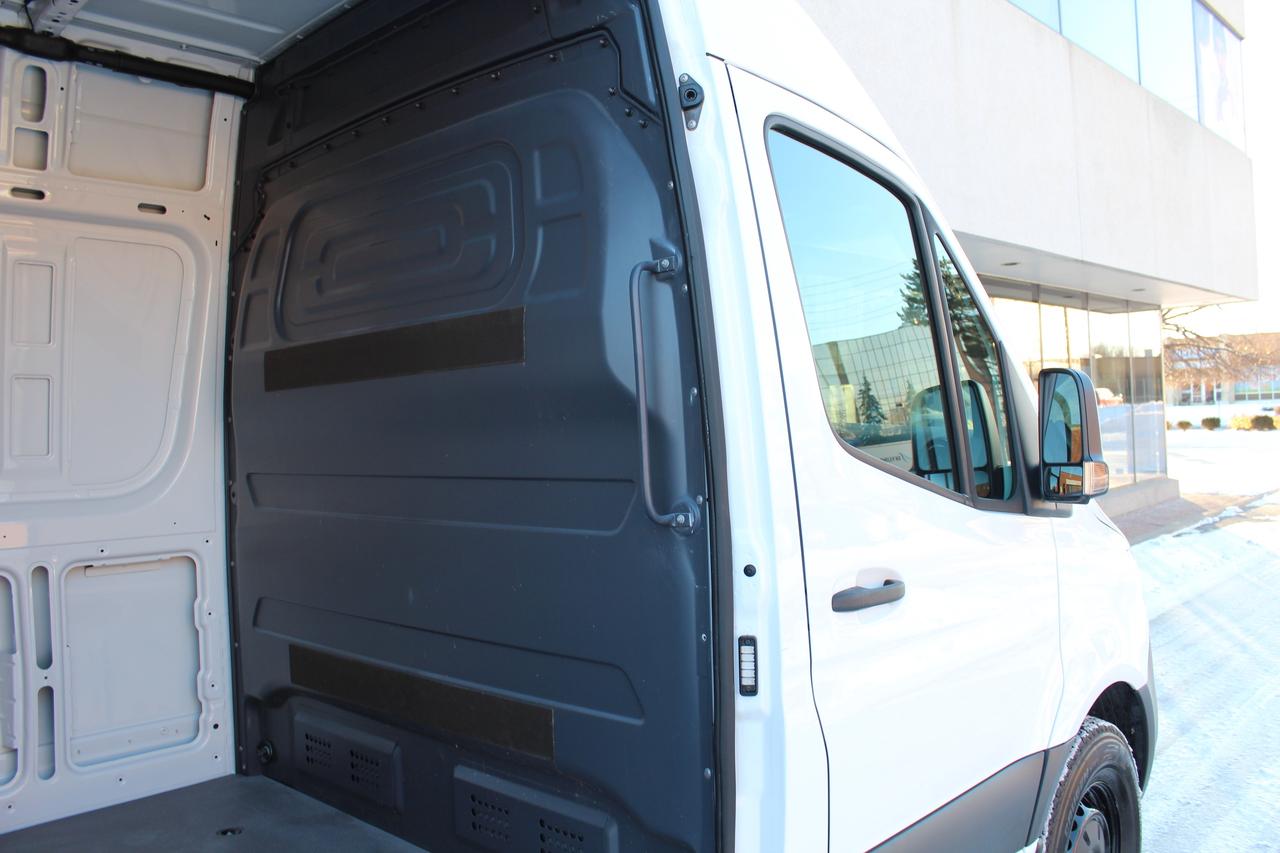 2021 Mercedes-Benz Sprinter Cargo Van 170" - "FULL SIZE" - "DIESEL" - "3 SEATER" Photo