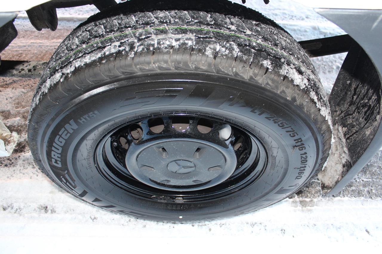 2021 Mercedes-Benz Sprinter Cargo Van 170" - "FULL SIZE" - "DIESEL" - "3 SEATER" Photo