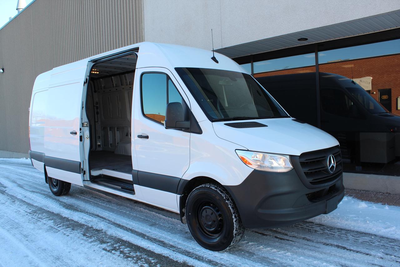 2021 Mercedes-Benz Sprinter Cargo Van 170" - "FULL SIZE" - "DIESEL" - "3 SEATER" Photo