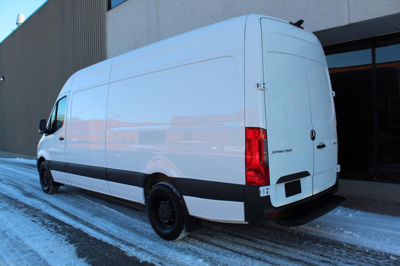 2021 Mercedes-Benz Sprinter Cargo Van 170" - "FULL SIZE" - "DIESEL" - "3 SEATER" Photo
