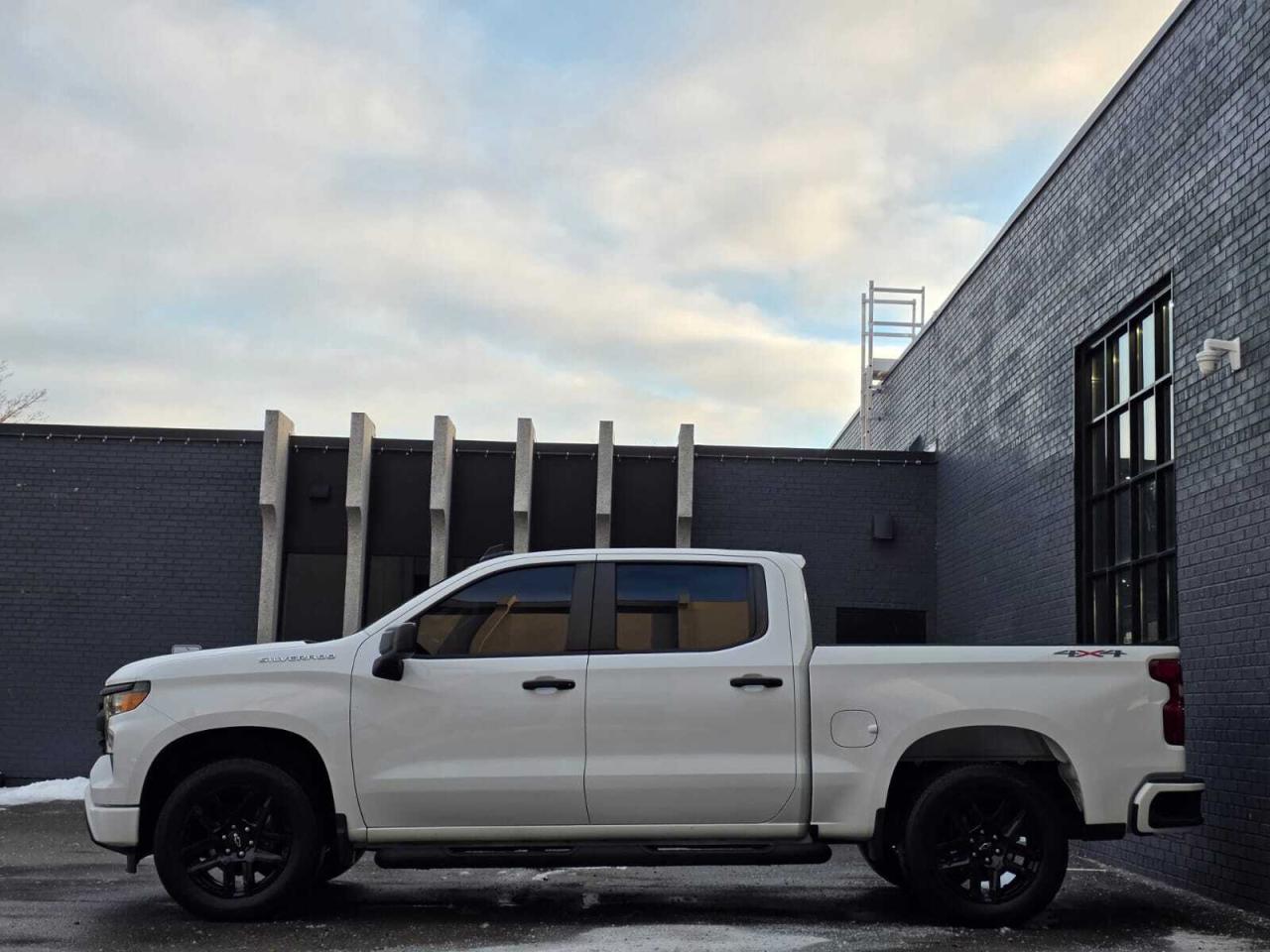 2023 Chevrolet Silverado 1500 4WD Crew Cab 147  Custom Photo