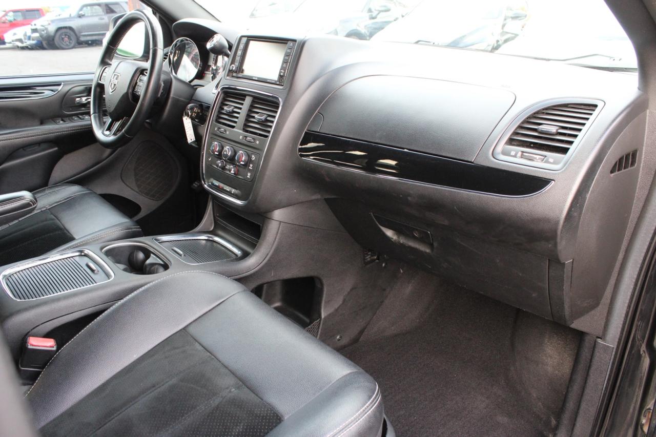 2017 Dodge Grand Caravan GT   7 PASSENGER   SAFTETY CERTIFIED   LEATHER Photo
