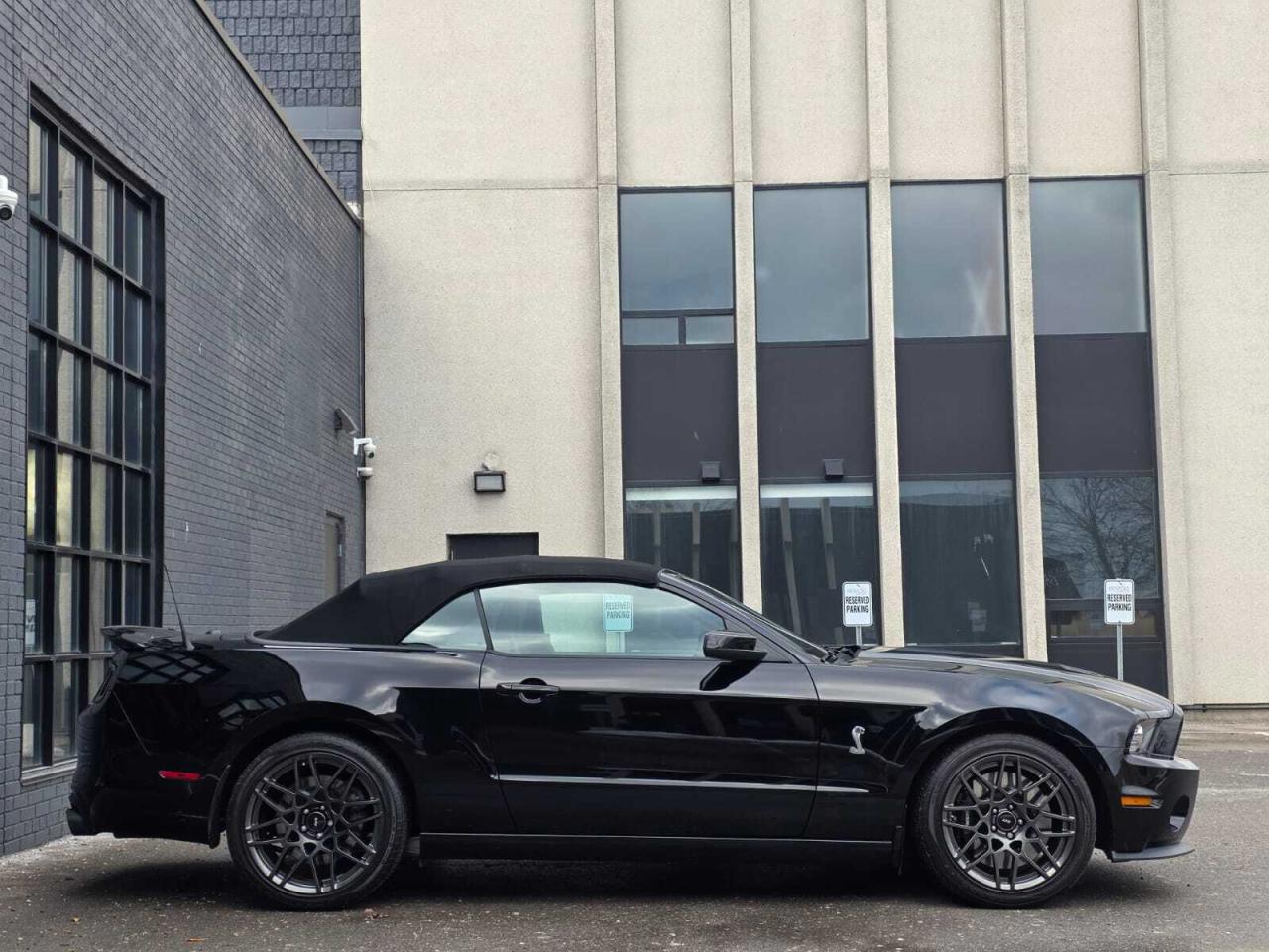 2014 Ford Mustang 2dr Conv Shelby GT500 Photo