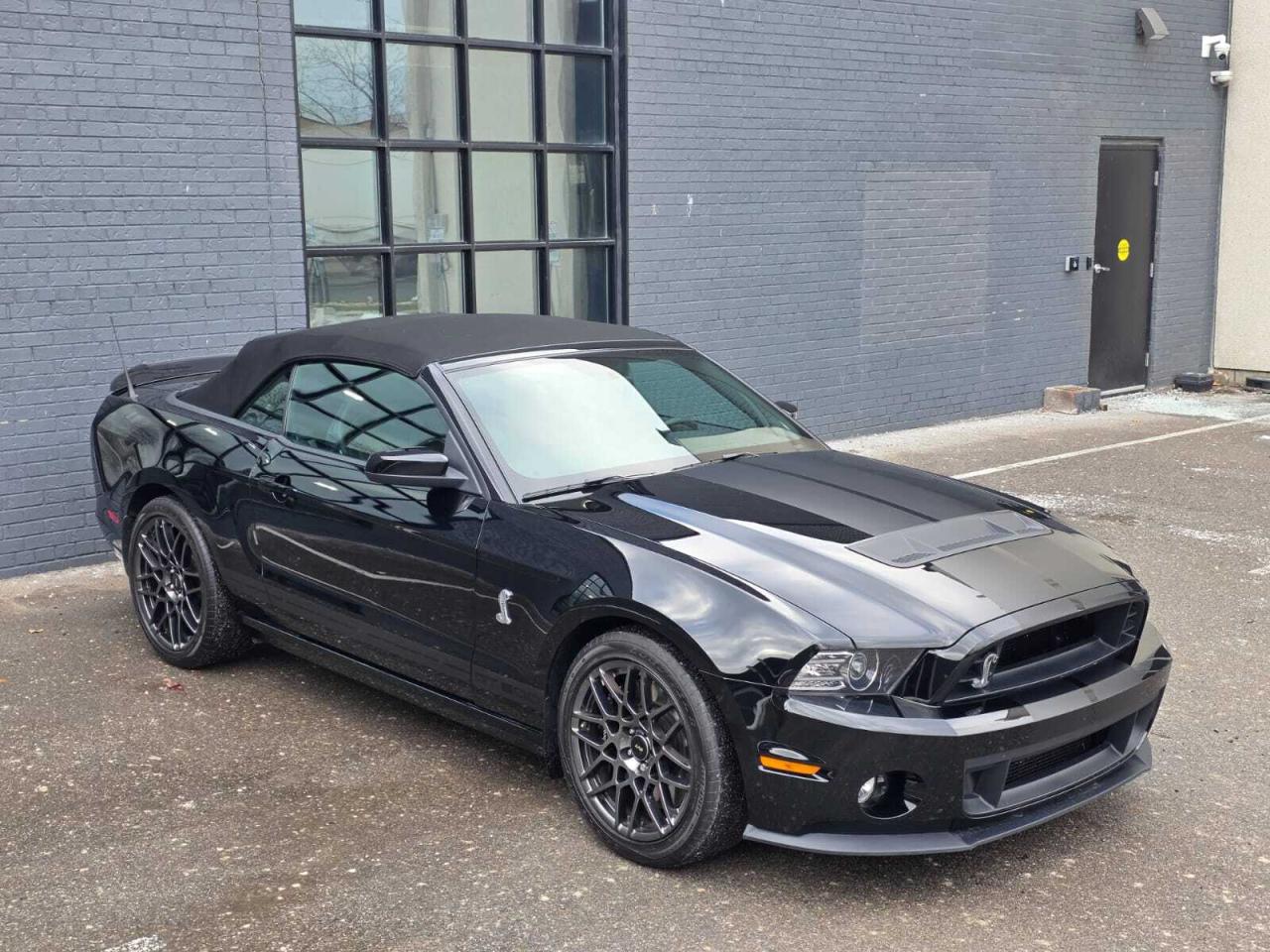2014 Ford Mustang 2dr Conv Shelby GT500 Photo