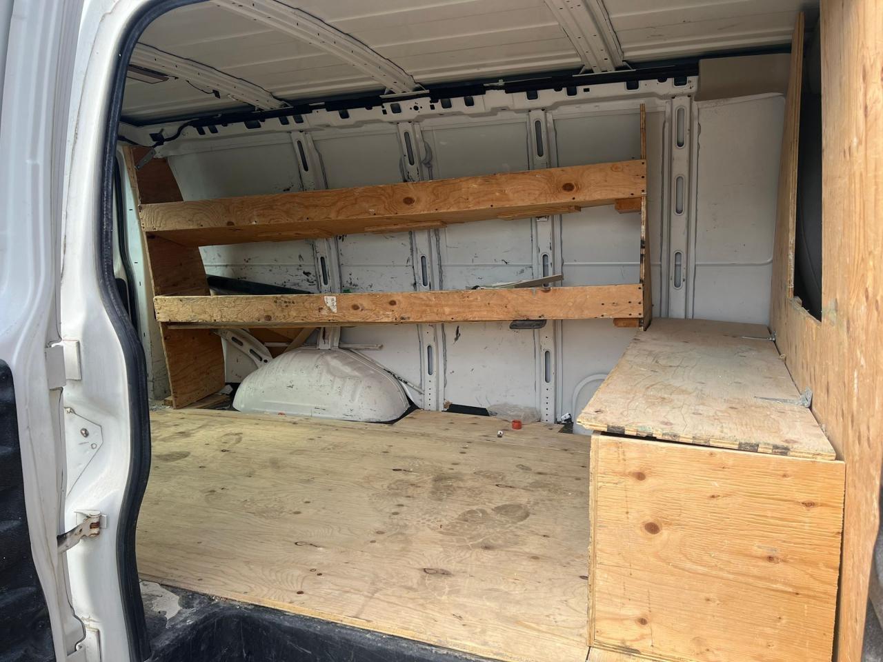 2013 GMC Savana Cargo Van RWD 2500 • Accident Free Photo