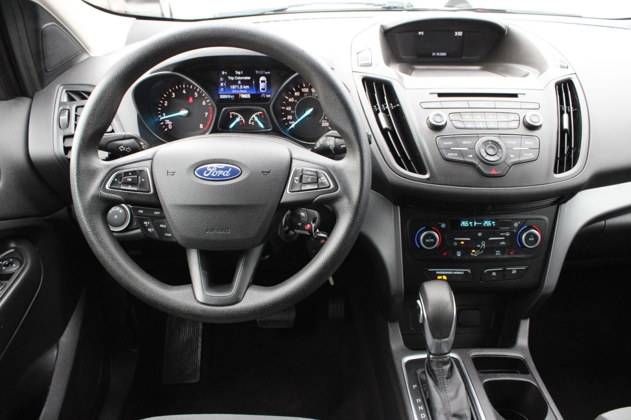 2018 Ford Escape SE 4WD   NO ACCIDENT   SAFEFTY CERTIFIED Photo