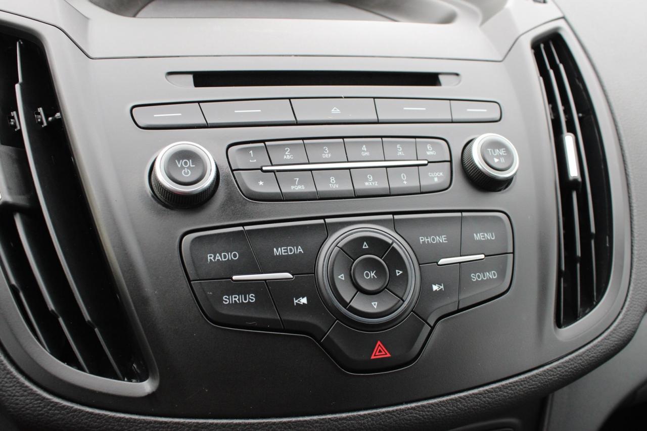 2018 Ford Escape SE 4WD   NO ACCIDENT   SAFEFTY CERTIFIED Photo