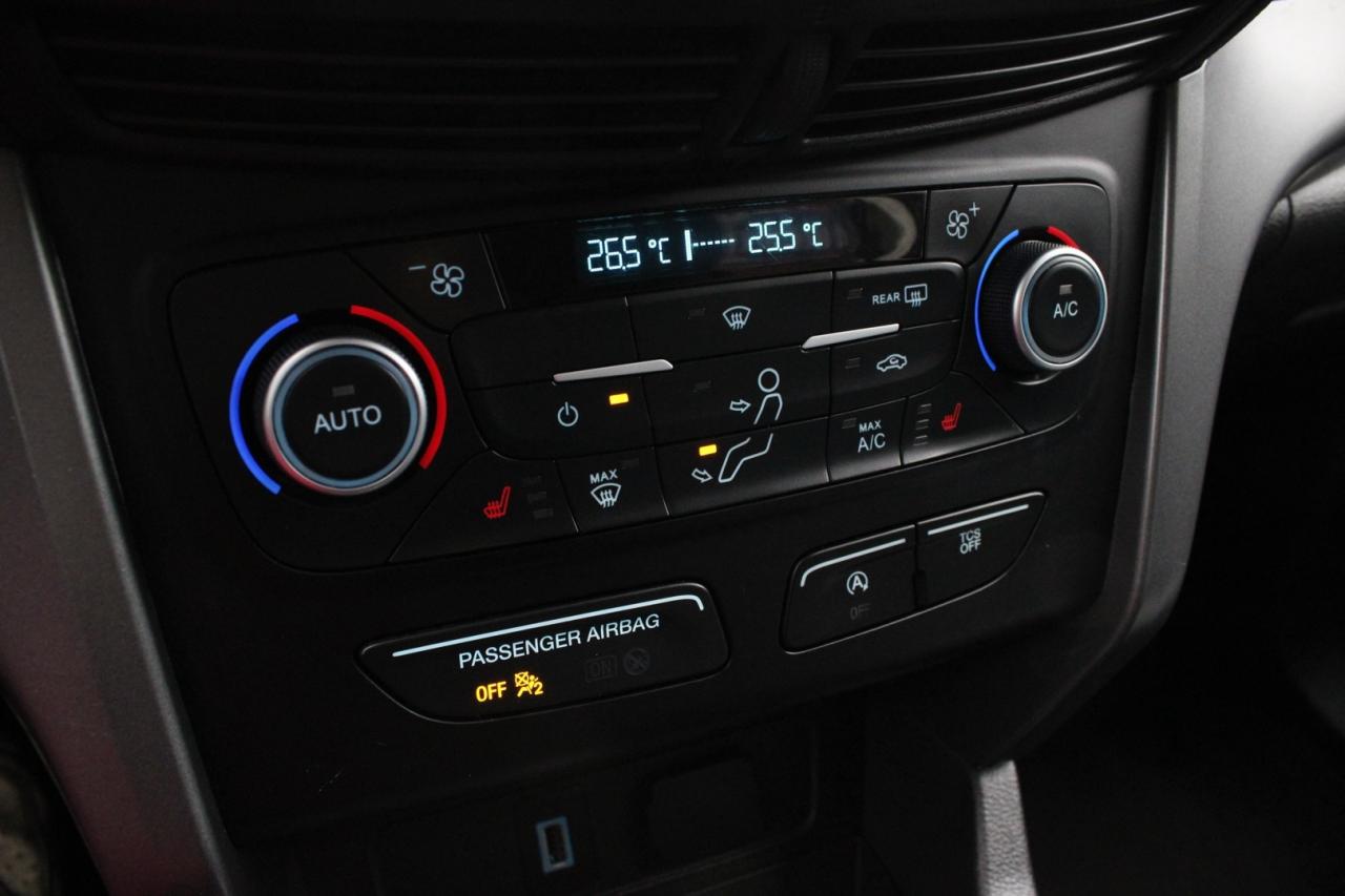 2018 Ford Escape SE 4WD   NO ACCIDENT   SAFEFTY CERTIFIED Photo