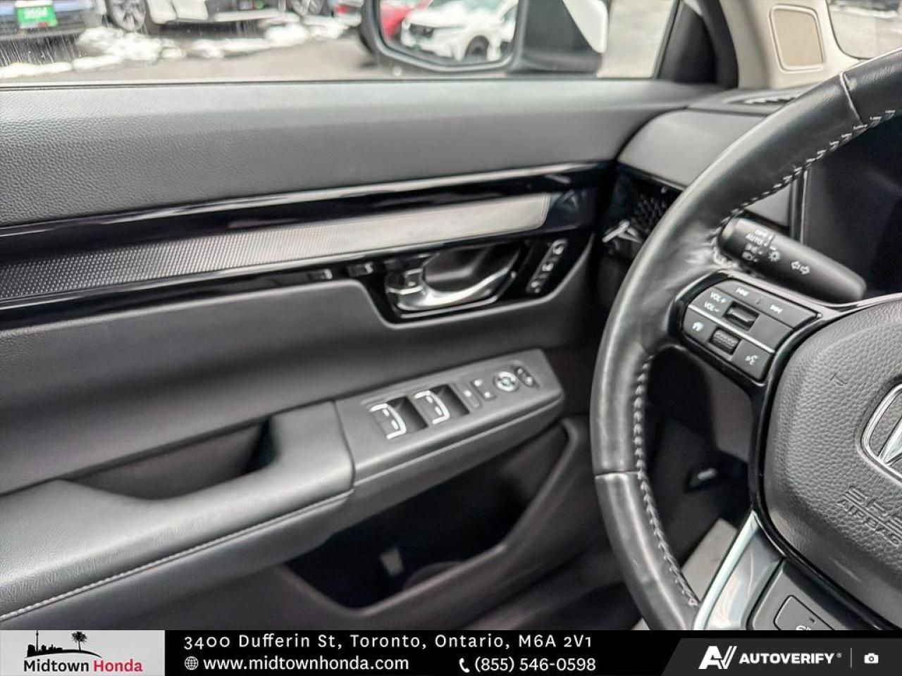 2023 Honda CR-V *LEATHER INTERIOR / SERVICED AT MIDTOWN HONDA / CL Photo