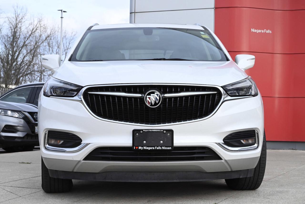 2019 Buick Enclave Essence Photo