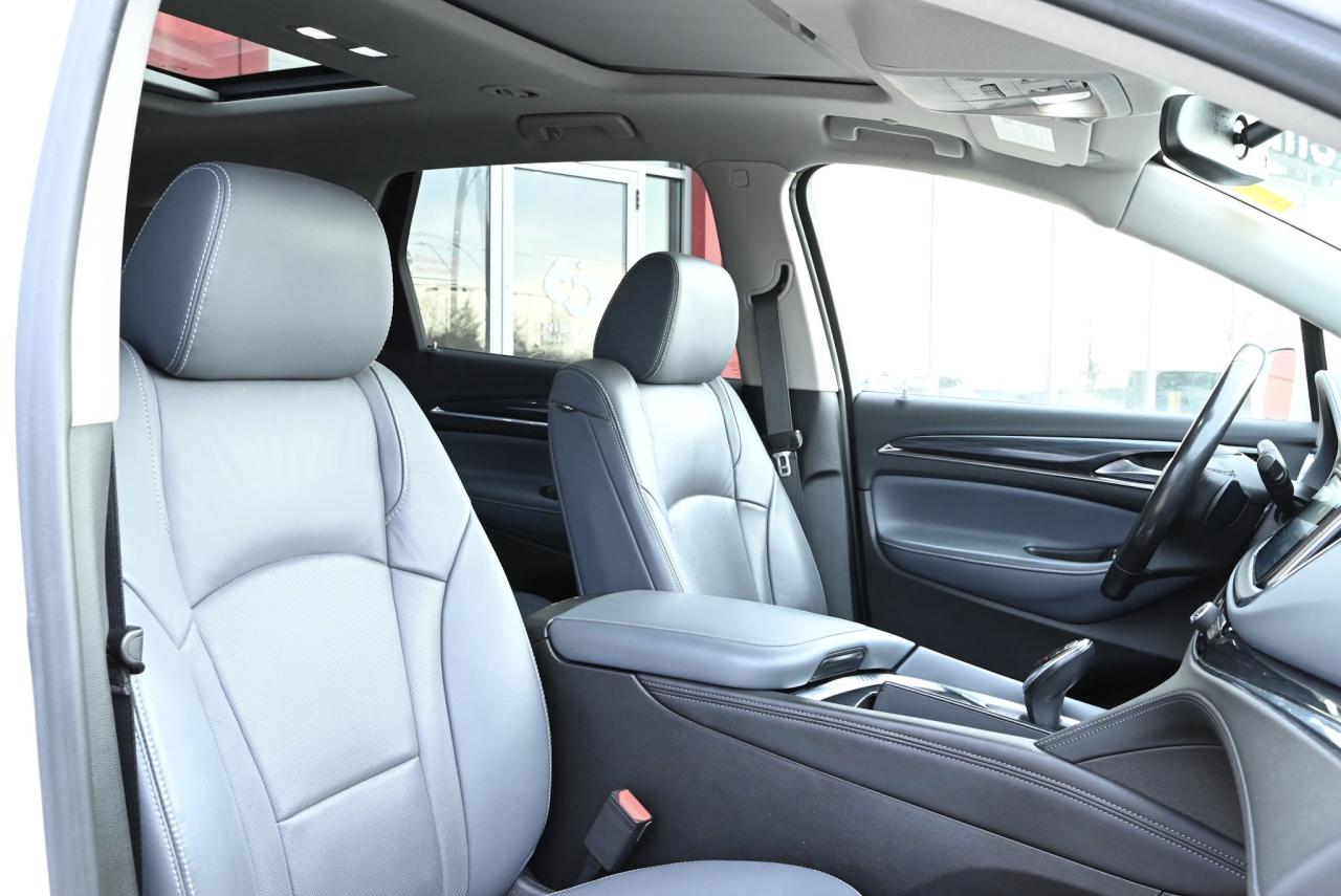 2019 Buick Enclave Essence Photo4